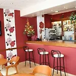 里奥玛尔酒店 Peñíscola